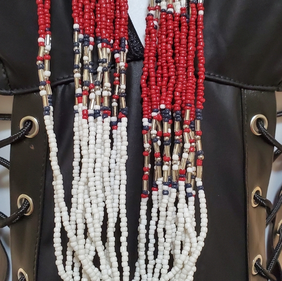 Beautiful  beads chain - Picture 2 of 3